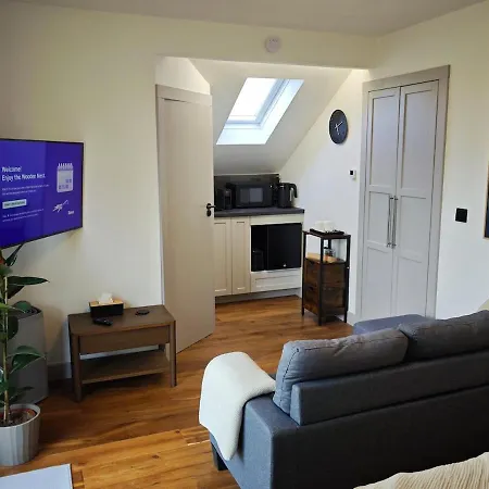 Appartement The Wooden Nest - Private King Near Slieve Russell *